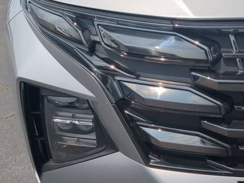 Certified 2026 Hyundai Tucson Limited FWD image 9