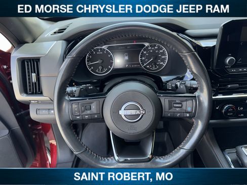 Used 2023 Nissan Pathfinder Rock Creek AWD/4WD image 28