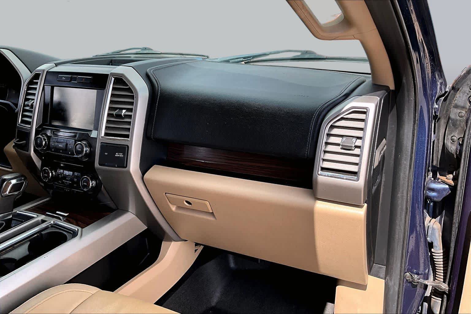 Used 2015 Ford F150 Lariat w/ Equipment Group 501A Mid RWD image 18