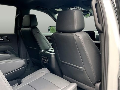 Used 2026 Chevrolet Tahoe LT w/ Comfort Package RWD image 20