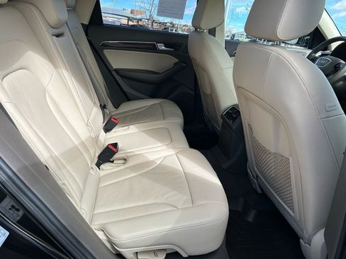 Used 2017 Audi Q5 2.0T Premium image 28