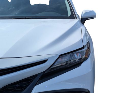 Used 2023 Toyota Camry SE FWD image 12