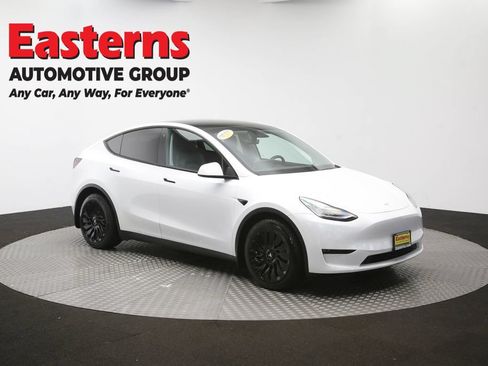 Used 2021 Tesla Model Y Long Range AWD/4WD image 43