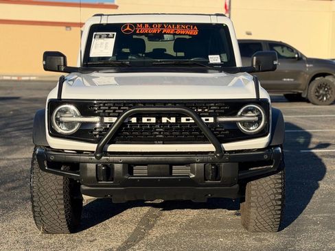 Used 2023 Ford Bronco Wildtrak image 5