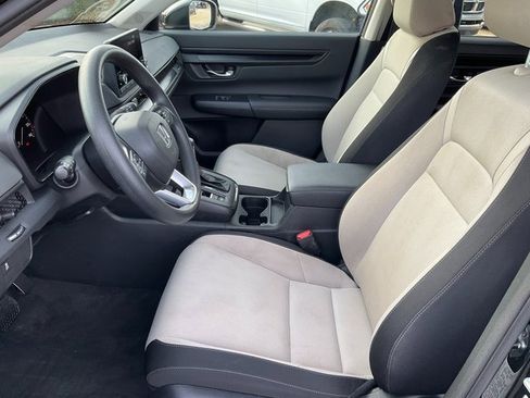 Used 2024 Honda CR-V EX image 5