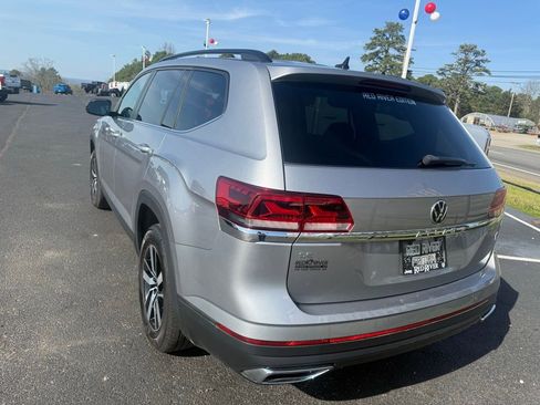 Used 2023 Volkswagen Atlas SE image 7