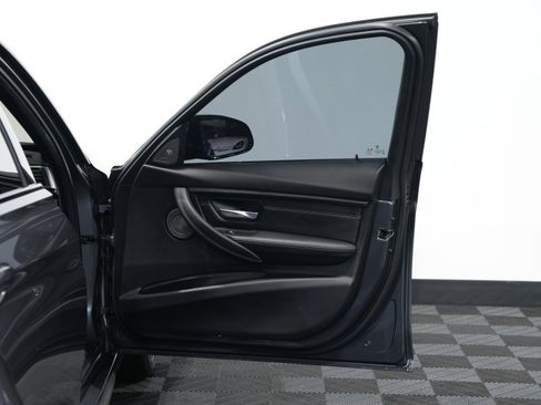 Used 2018 BMW M3 w/ Competition Package image 23