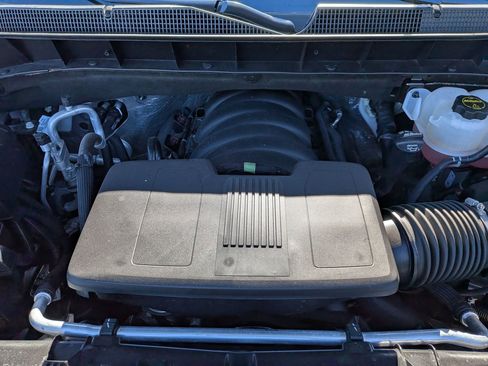 Used 2025 Chevrolet Silverado 1500 High Country w/ High Country Premium Package AWD/4WD image 34