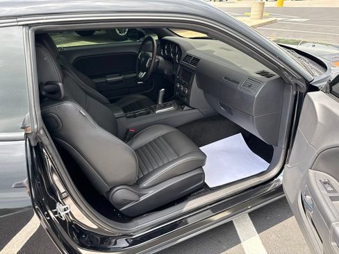 Used 2013 Dodge Challenger R/T Plus RWD image 12