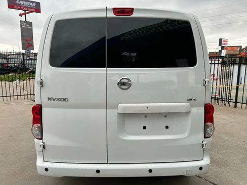 Used 2020 Nissan NV200 SV w/ Back Door Glass Package image 5