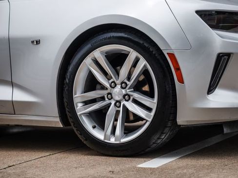 Used 2016 Chevrolet Camaro LT RWD image 53