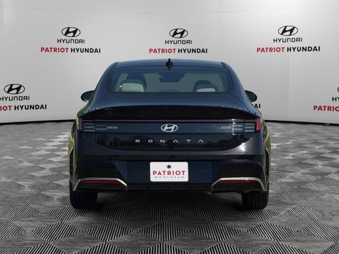 Certified 2025 Hyundai Sonata SEL FWD image 4