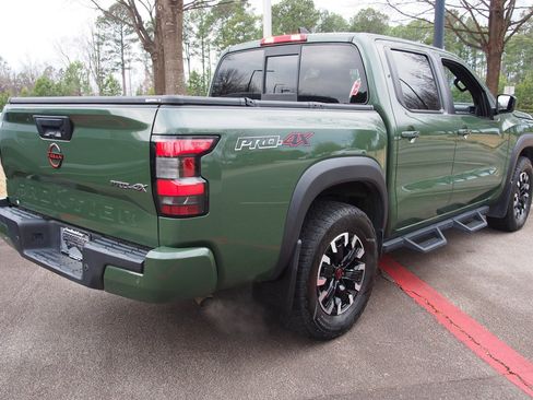 Used 2022 Nissan Frontier PRO-4X w/ Technology Package image 8