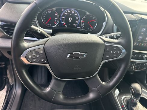 Certified 2022 Chevrolet Traverse Premier w/ Redline Edition AWD/4WD image 16