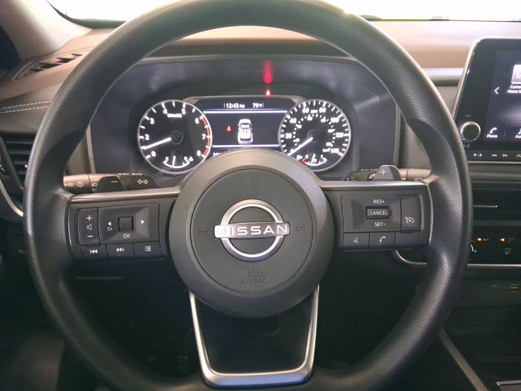 Used 2023 Nissan Rogue S AWD/4WD image 21