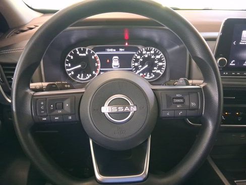 Used 2023 Nissan Rogue S AWD/4WD image 21