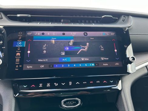 New 2026 Jeep Grand Cherokee L Limited image 4