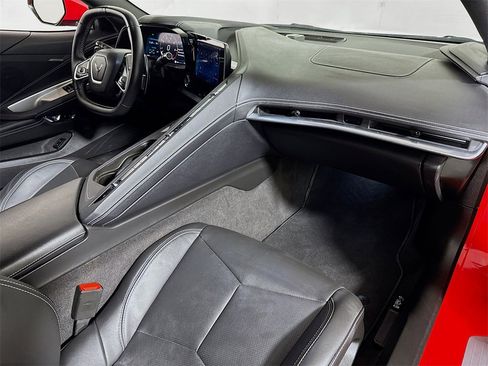 Certified 2024 Chevrolet Corvette Stingray Coupe w/ 1LT image 24