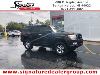 Used 2013 Toyota 4Runner SR5 image 1