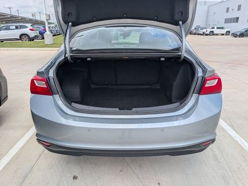 Used 2025 Chevrolet Malibu LT FWD image 28