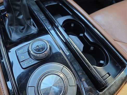 Used 2021 INFINITI QX80 Sensory w/ All-Season Package image 20