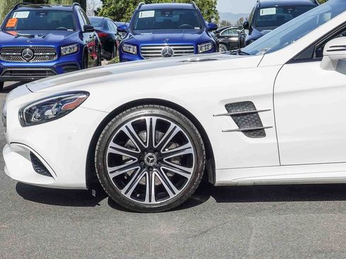 Used 2018 Mercedes-Benz SL 450 image 11
