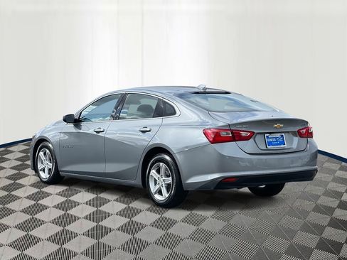 Used 2024 Chevrolet Malibu LT FWD image 4