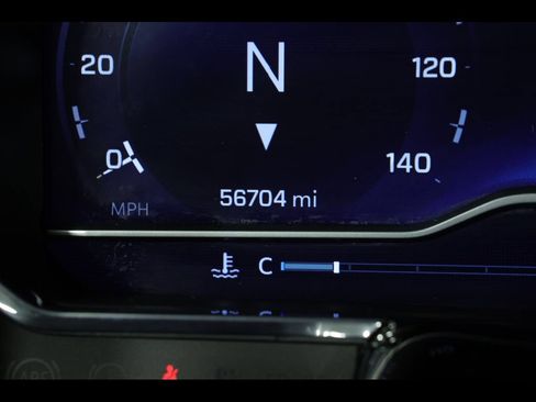 Used 2023 Chevrolet Silverado 1500 LT AWD/4WD image 28