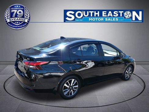 Used 2020 Nissan Versa SV FWD image 7