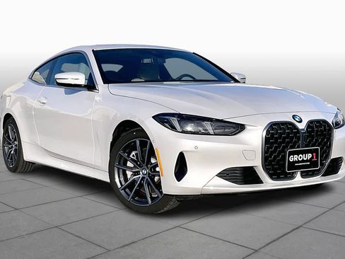 Used 2025 BMW 430i xDrive Coupe w/ Premium Package image 2