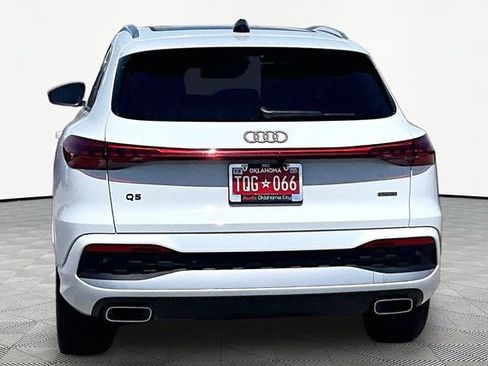 Used 2025 Audi Q5 Premium w/ Convenience Package AWD/4WD image 4