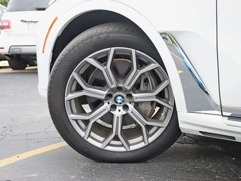 Used 2019 BMW X7 xDrive50i AWD/4WD image 15
