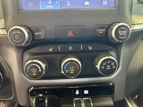 Used 2023 RAM 1500 Big Horn RWD image 46