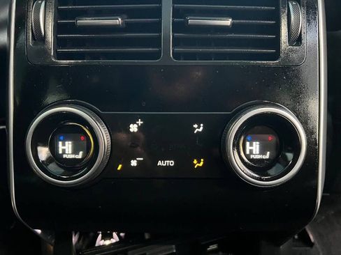 Used 2019 Land Rover Range Rover Sport HSE Dynamic image 31