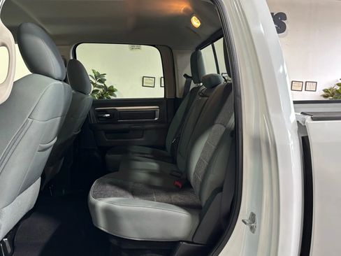 Used 2015 RAM 1500 Lone Star AWD/4WD image 10