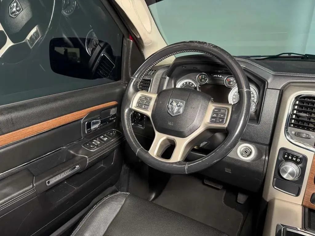 Used 2014 RAM 1500 Laramie RWD image 21