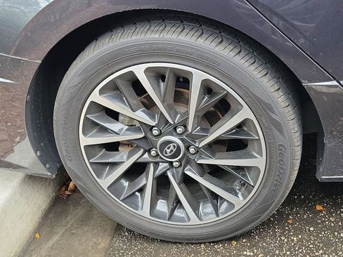 Used 2020 Hyundai Sonata SEL Plus w/ Tech Package image 14