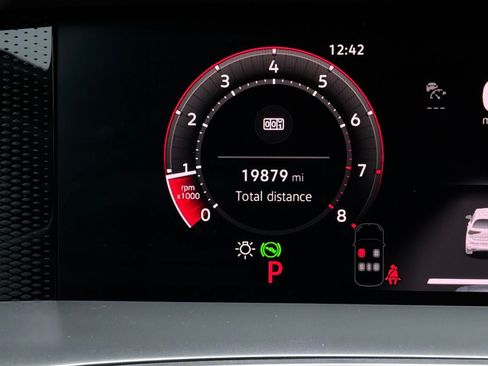 Used 2026 Volkswagen Tiguan SE FWD image 41