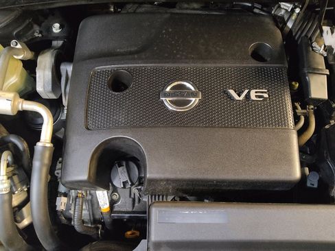 Used 2017 Nissan Murano SV w/ Premium Plus Package FWD image 30