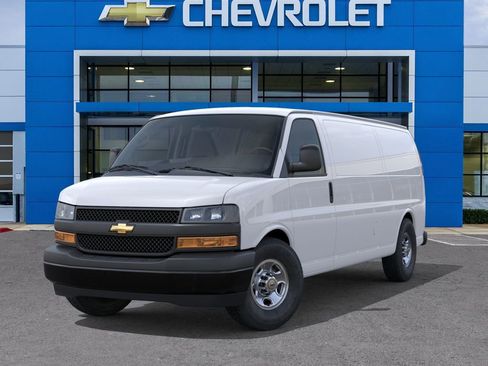 New 2026 Chevrolet Express 2500 Extended RWD image 6