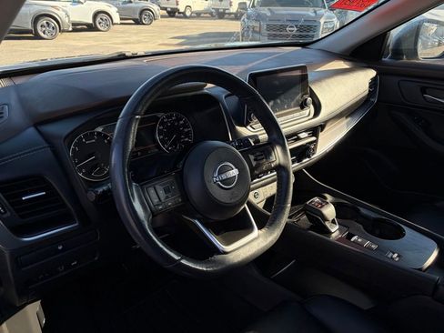 Certified 2023 Nissan Rogue SV w/ SV Premium B Package image 13