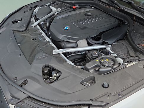 Used 2025 BMW 840i w/ M Sport Professional Package RWD image 21