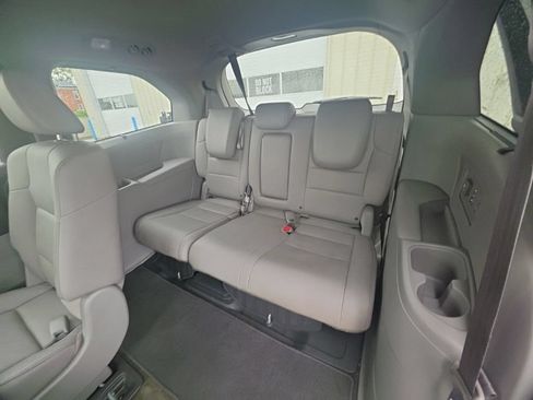 Used 2017 Honda Odyssey Touring image 27