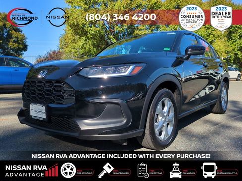 Used 2025 Honda HR-V LX image 9