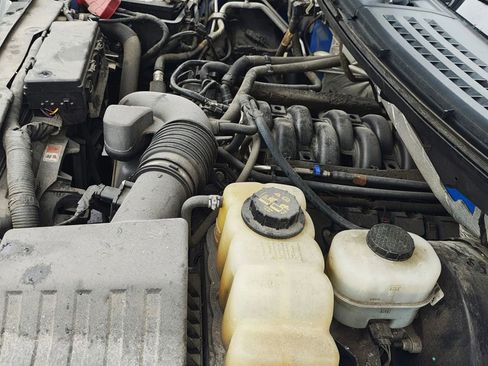 Used 2013 Ford F150 STX w/ Mid Equipment Group RWD image 23