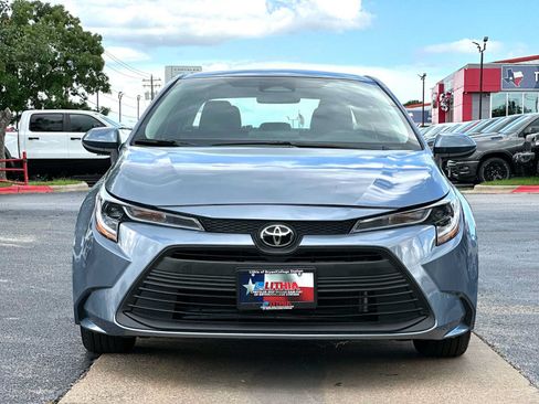 Used 2026 Toyota Corolla LE FWD image 10
