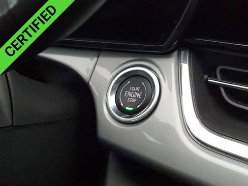 Certified 2025 Chevrolet Trax LT w/ Driver Confidence Package image 17