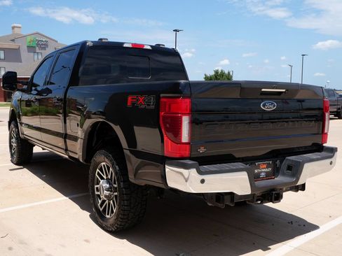 Used 2020 Ford F250 Lariat w/ Lariat Ultimate Package AWD/4WD image 6