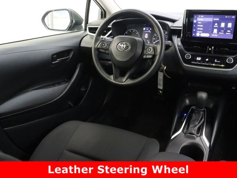 Used 2024 Toyota Corolla LE image 27