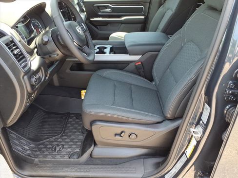 New 2026 RAM 1500 Big Horn AWD/4WD image 13